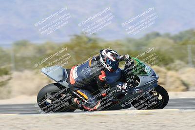 media/Dec-04-2025-Racers Edge (Thu) [[5ebc9f124d]]/3-B Group/5-Session 2 Turn 2 inside Speed Pans/